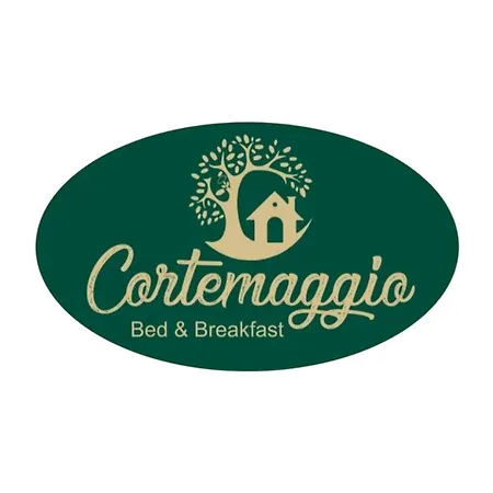 Cortemaggio B&B 구아르도타디노
