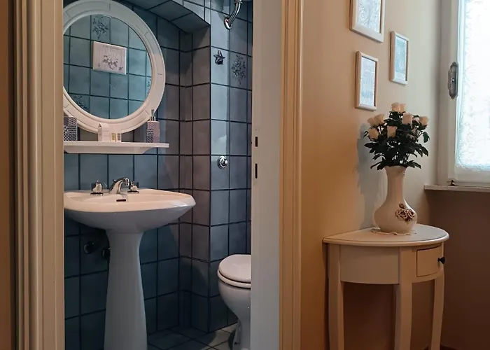 Cortemaggio לינה וארוחת בוקר 3*